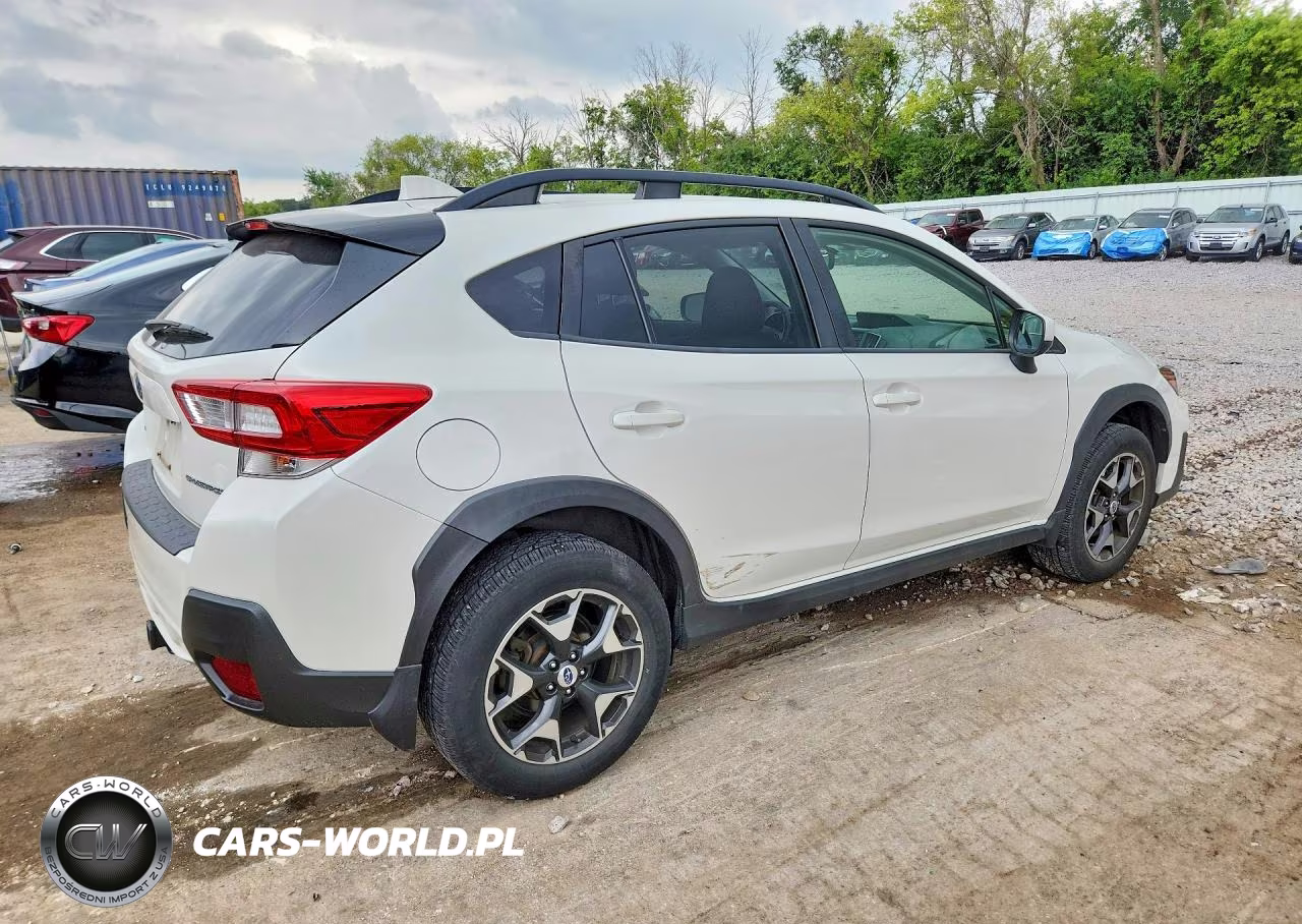 2018 Subaru Crosstrek Premium VIN:JF2GTACC6JH296907 - 3