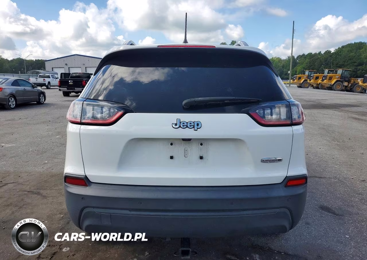 2019 Jeep Cherokee Latitude Plus VIN:1C4PJLLB0KD434232 - 6