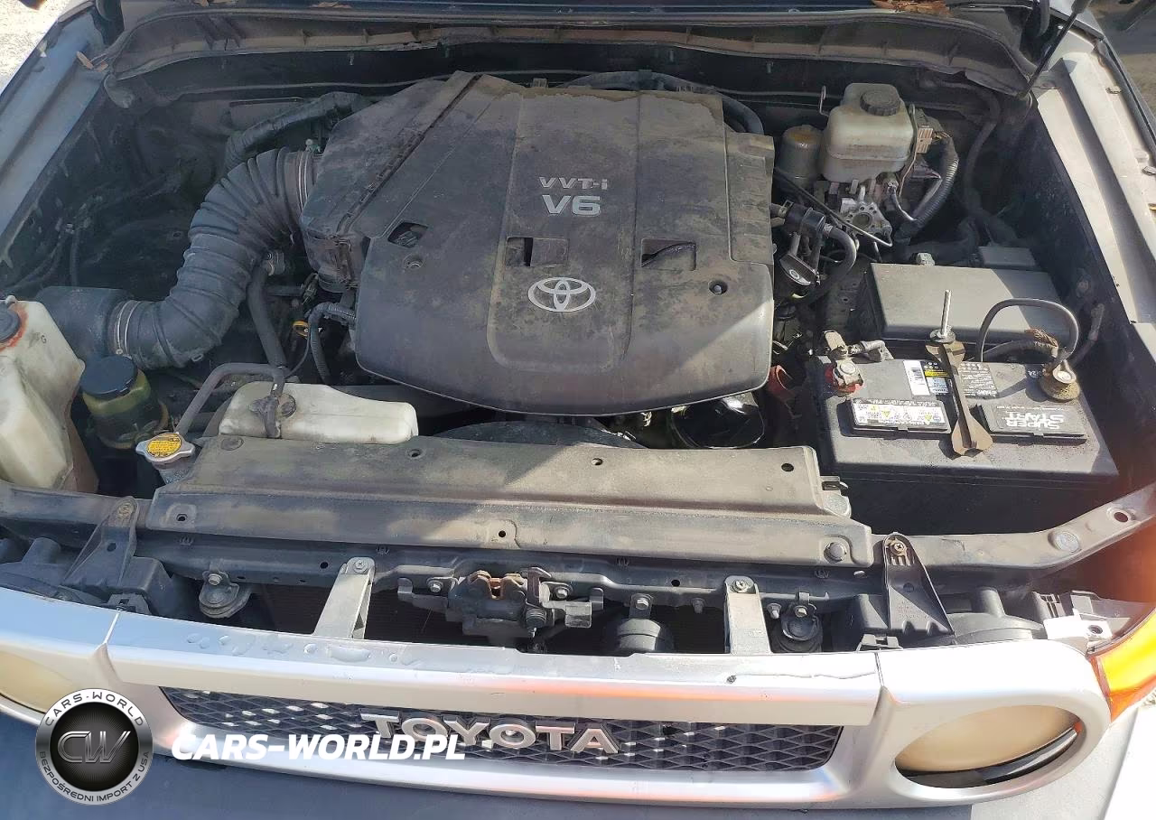 2007 Toyota Fj Cruiser Base VIN:JTEBU11F070001449 - 12