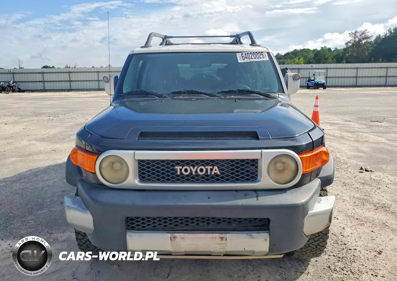 2007 Toyota Fj Cruiser Base VIN:JTEBU11F070001449 - 5
