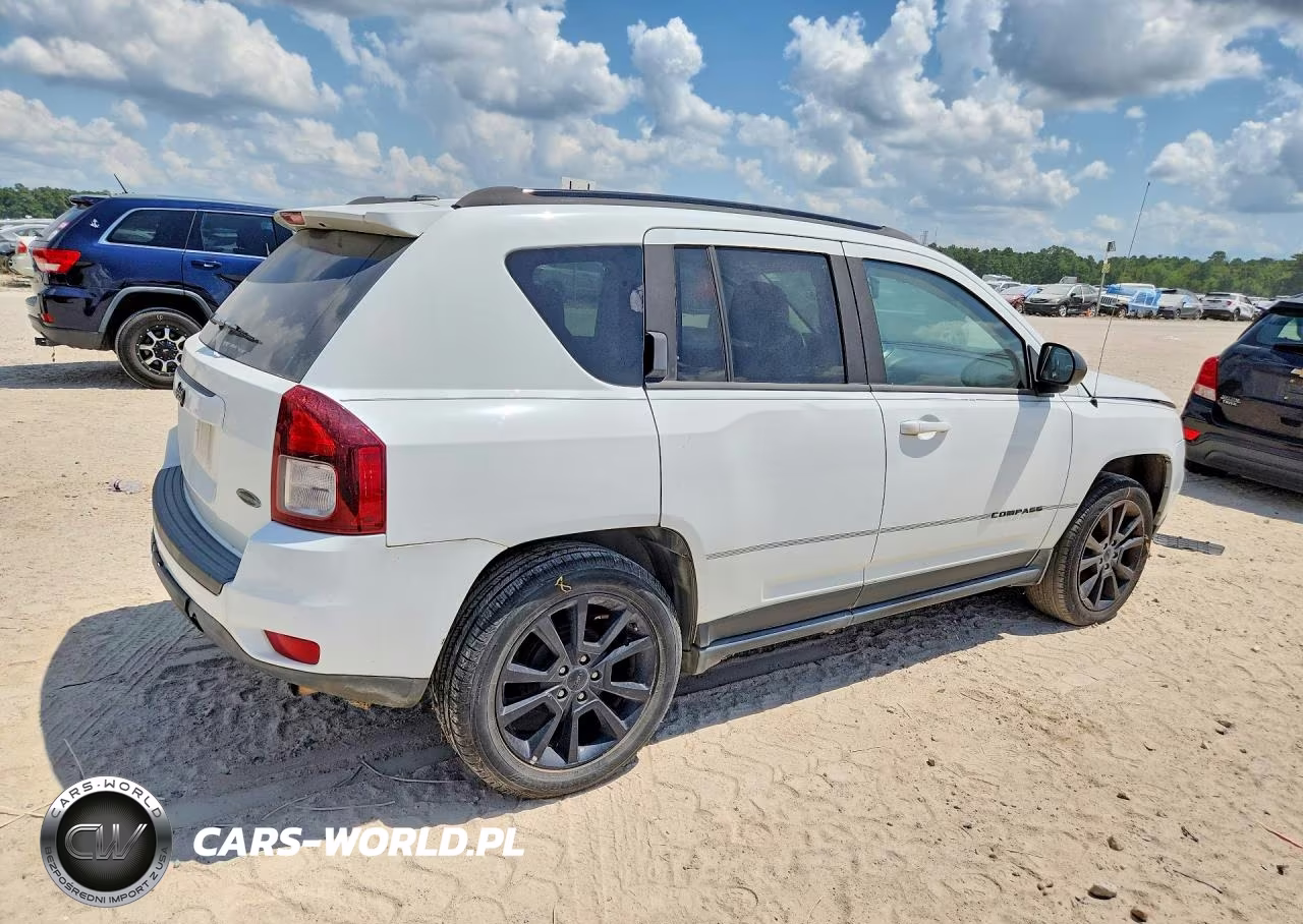 2014 Jeep Compass Sport VIN:1C4NJCBA3ED887247 - 3