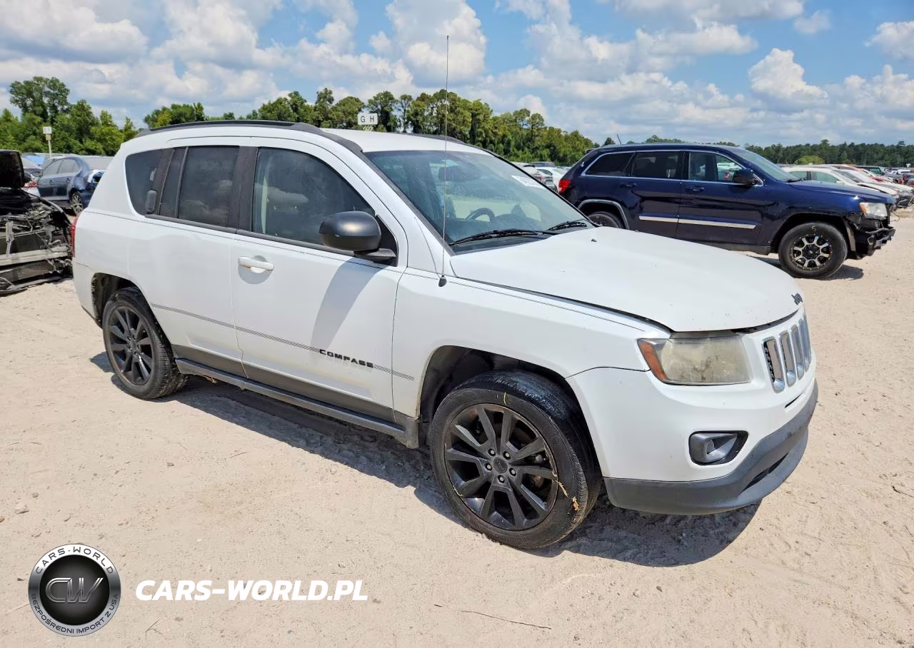 2014 Jeep Compass Sport VIN:1C4NJCBA3ED887247 - 4