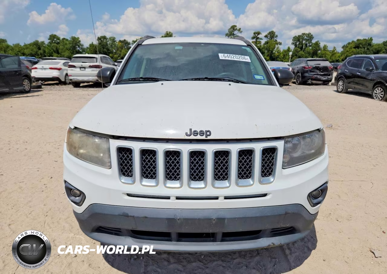 2014 Jeep Compass Sport VIN:1C4NJCBA3ED887247 - 5
