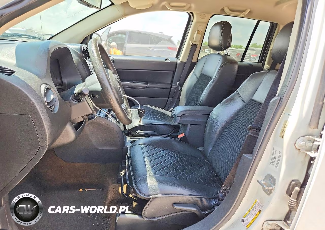 2014 Jeep Compass Sport VIN:1C4NJCBA3ED887247 - 7