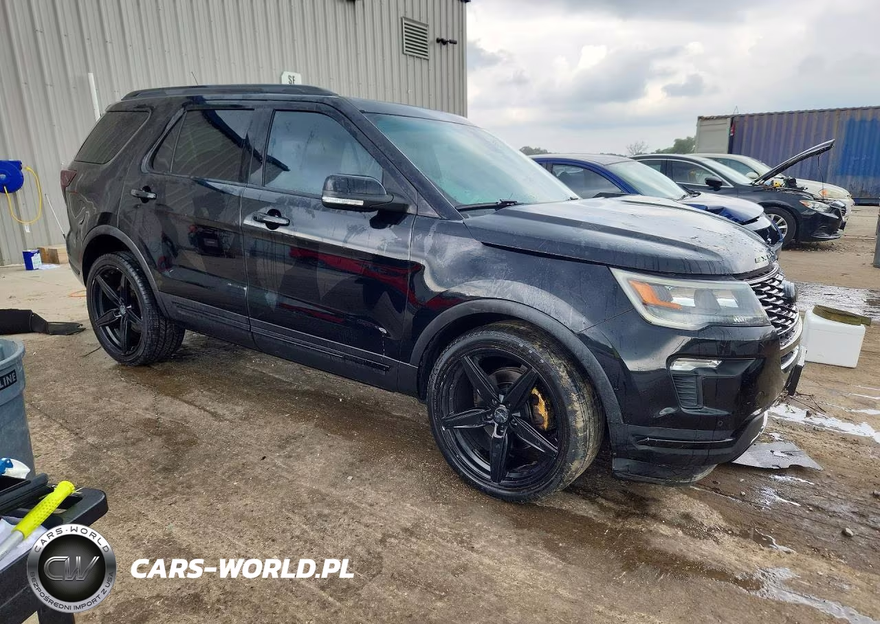 2018 Ford Explorer Sport VIN:1FM5K8GT4JGA38320 - 4
