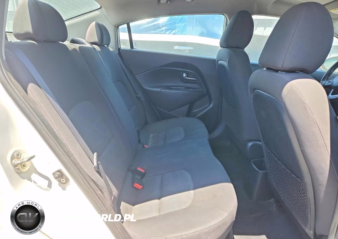 2015 Kia Rio Lx VIN:KNADM4A3XF6433818 - 10