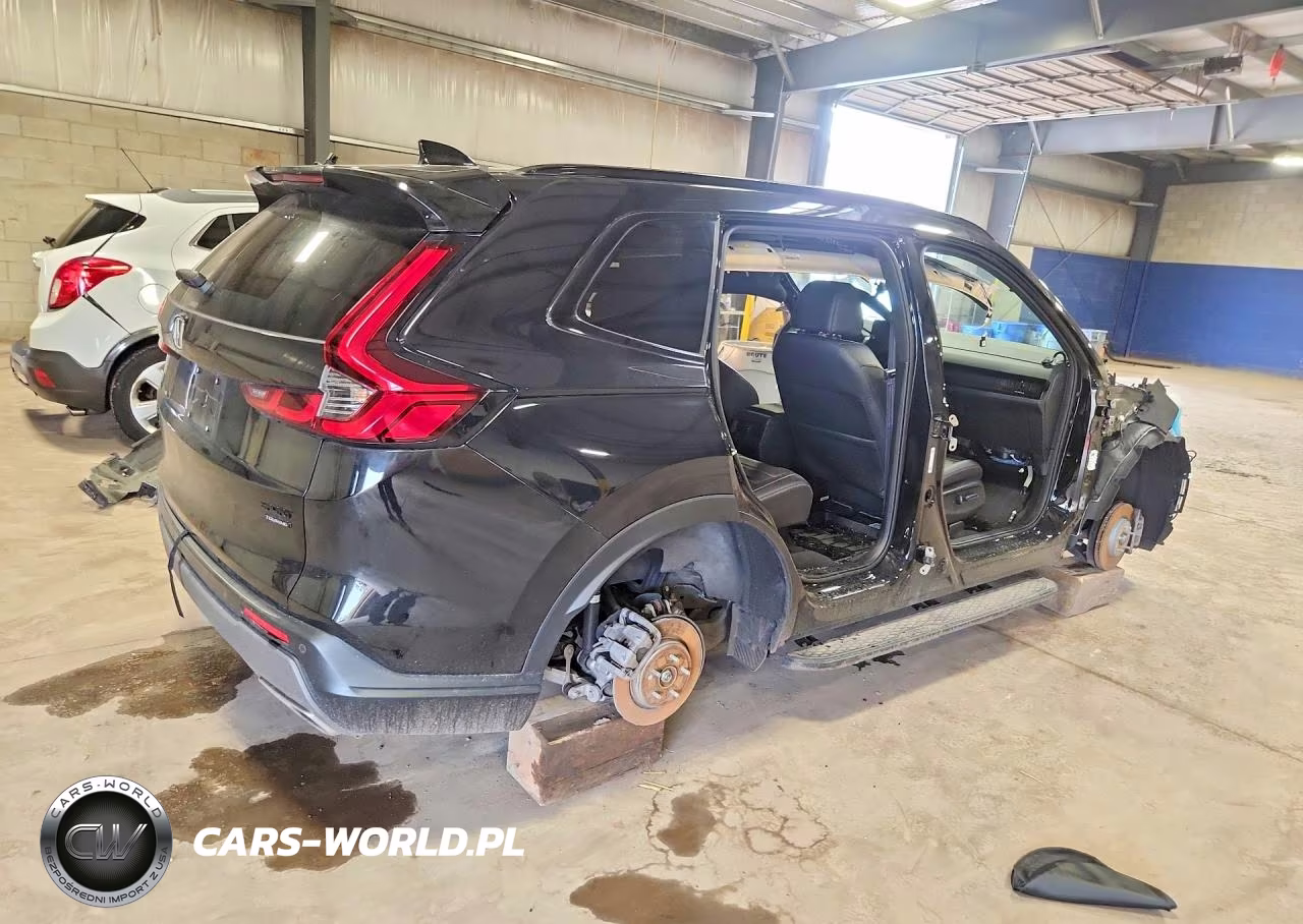2026 Honda Cr-V Sport Touring VIN:5J6RS6H92TL011702 - 3