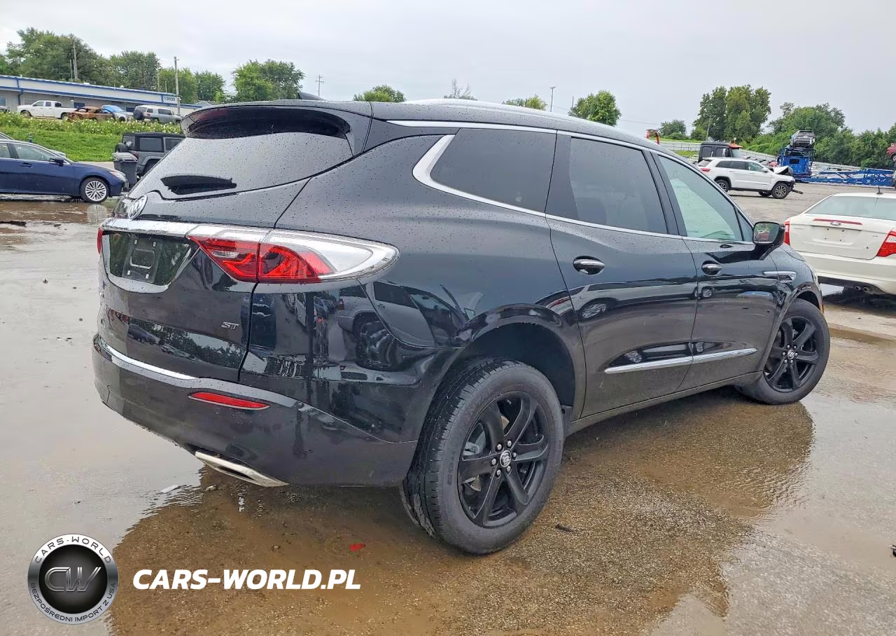 2024 Buick Enclave Essence VIN:5GAERBKW9RJ101037 - 3