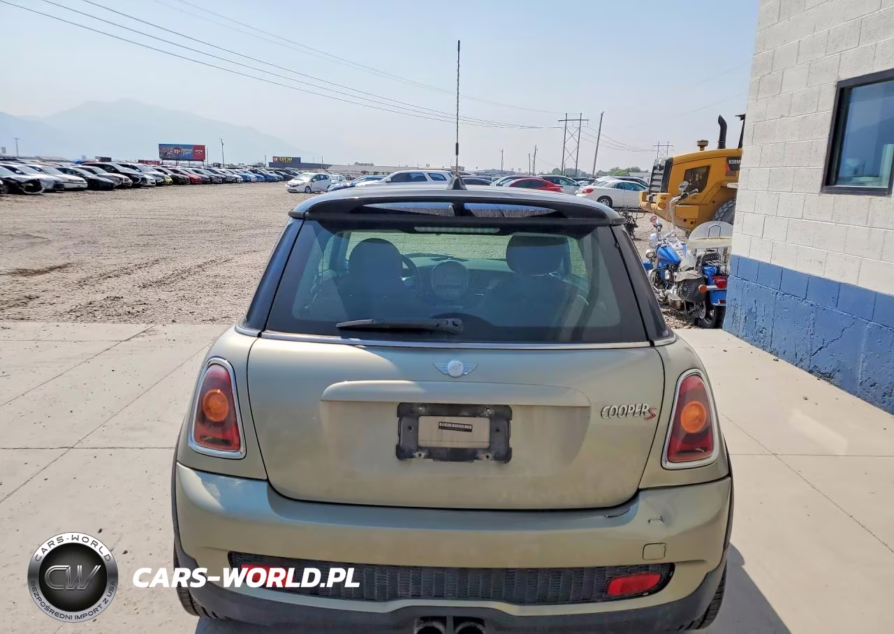 2009 Mini Cooper S VIN:WMWMF73569TT94340 - 6