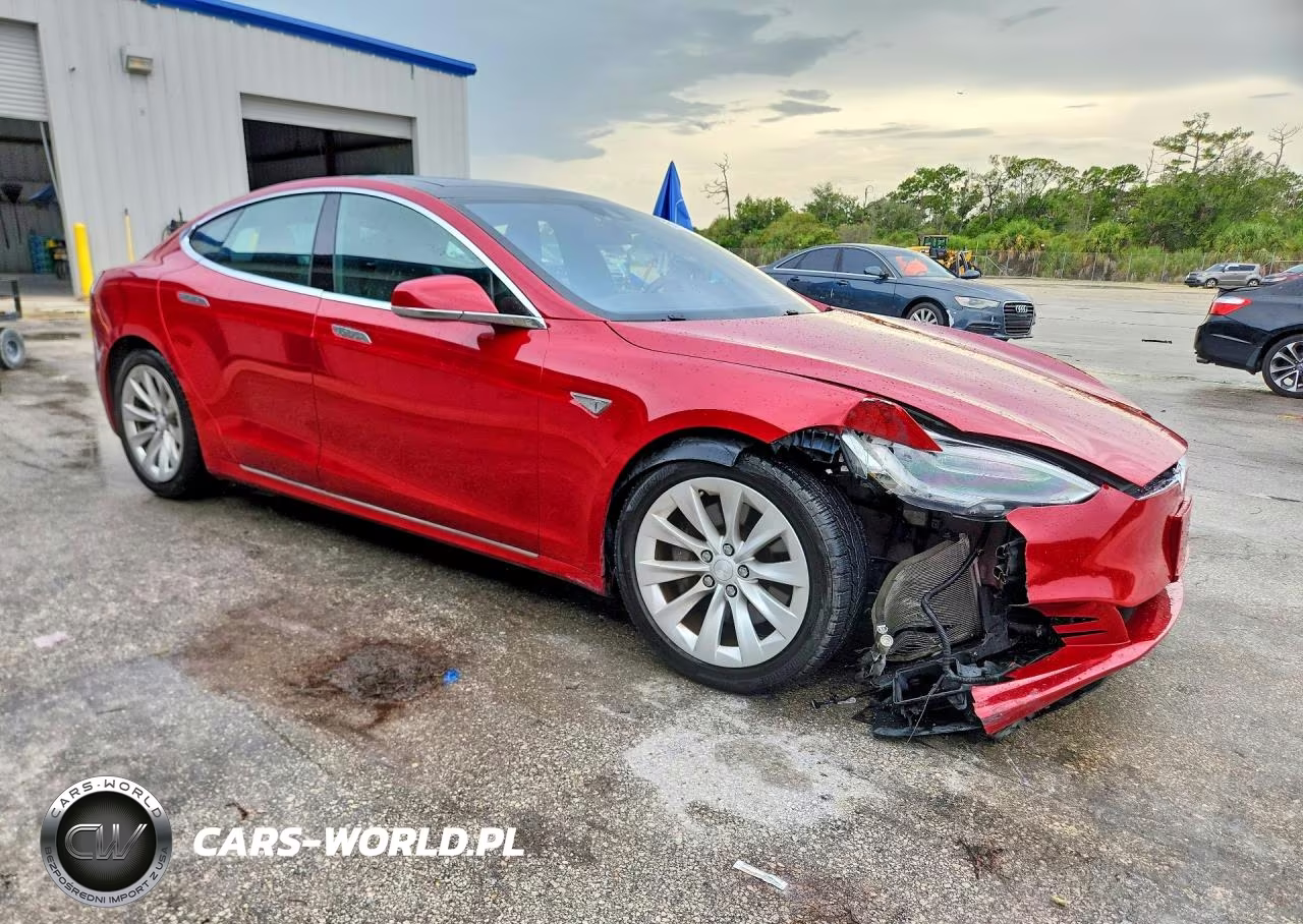 2016 Tesla Model S VIN:5YJSA1E25GF160733 - 4