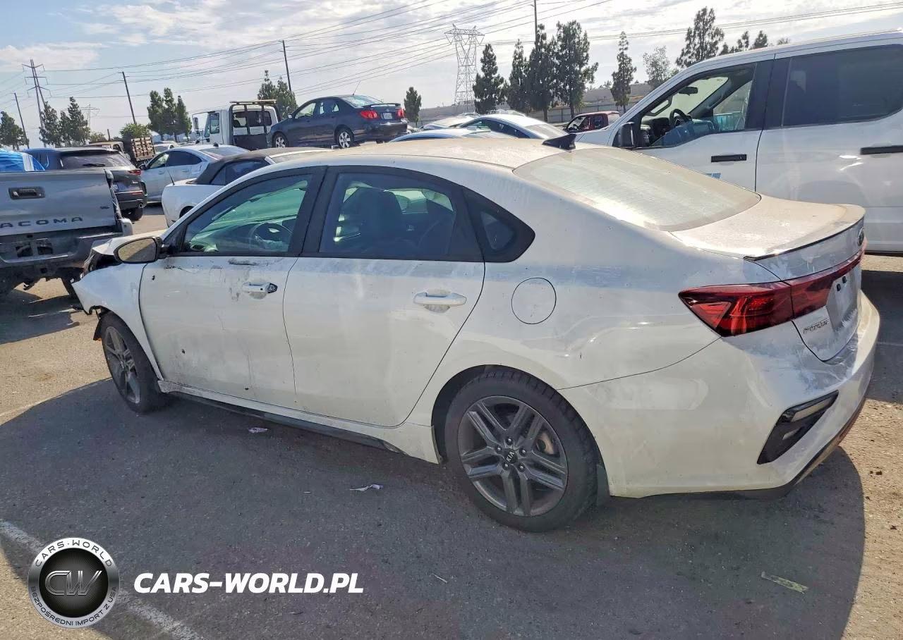 2021 Kia Forte Gt Line VIN:3KPF34AD0ME410451 - 2