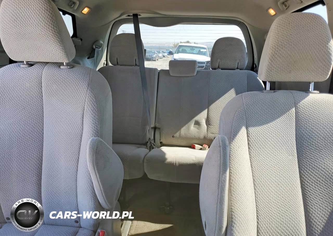 2013 Toyota Sienna Le VIN:5TDJK3DC5DS061108 - 10