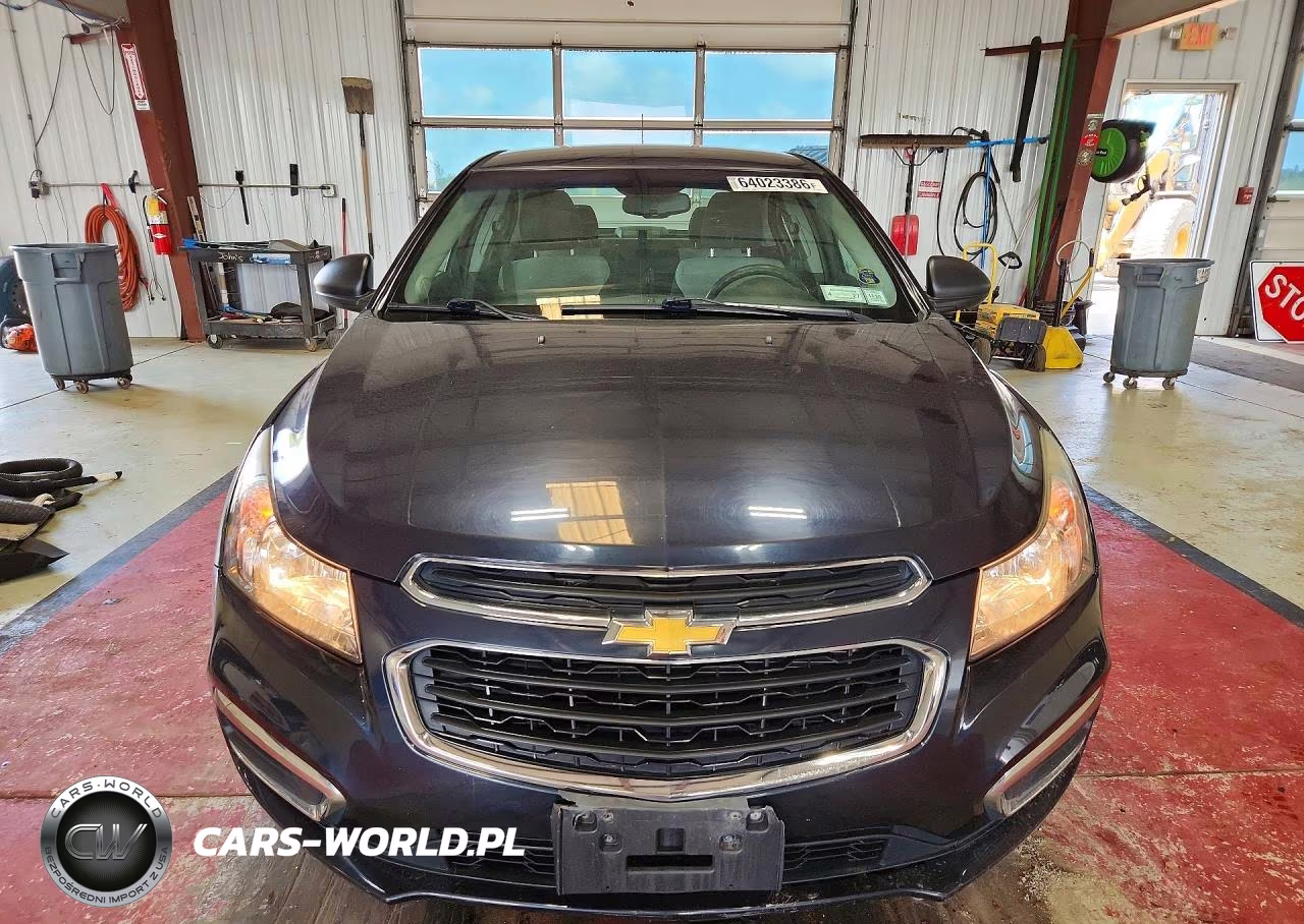 2016 Chevrolet Cruze Limited Ls VIN:1G1PC5SGXG7111842 - 5
