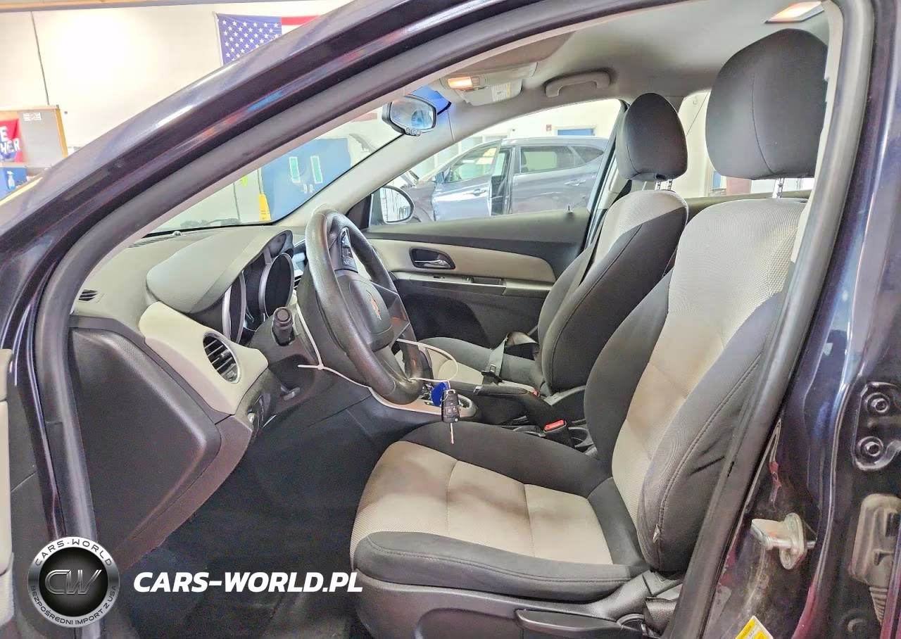 2016 Chevrolet Cruze Limited Ls VIN:1G1PC5SGXG7111842 - 7