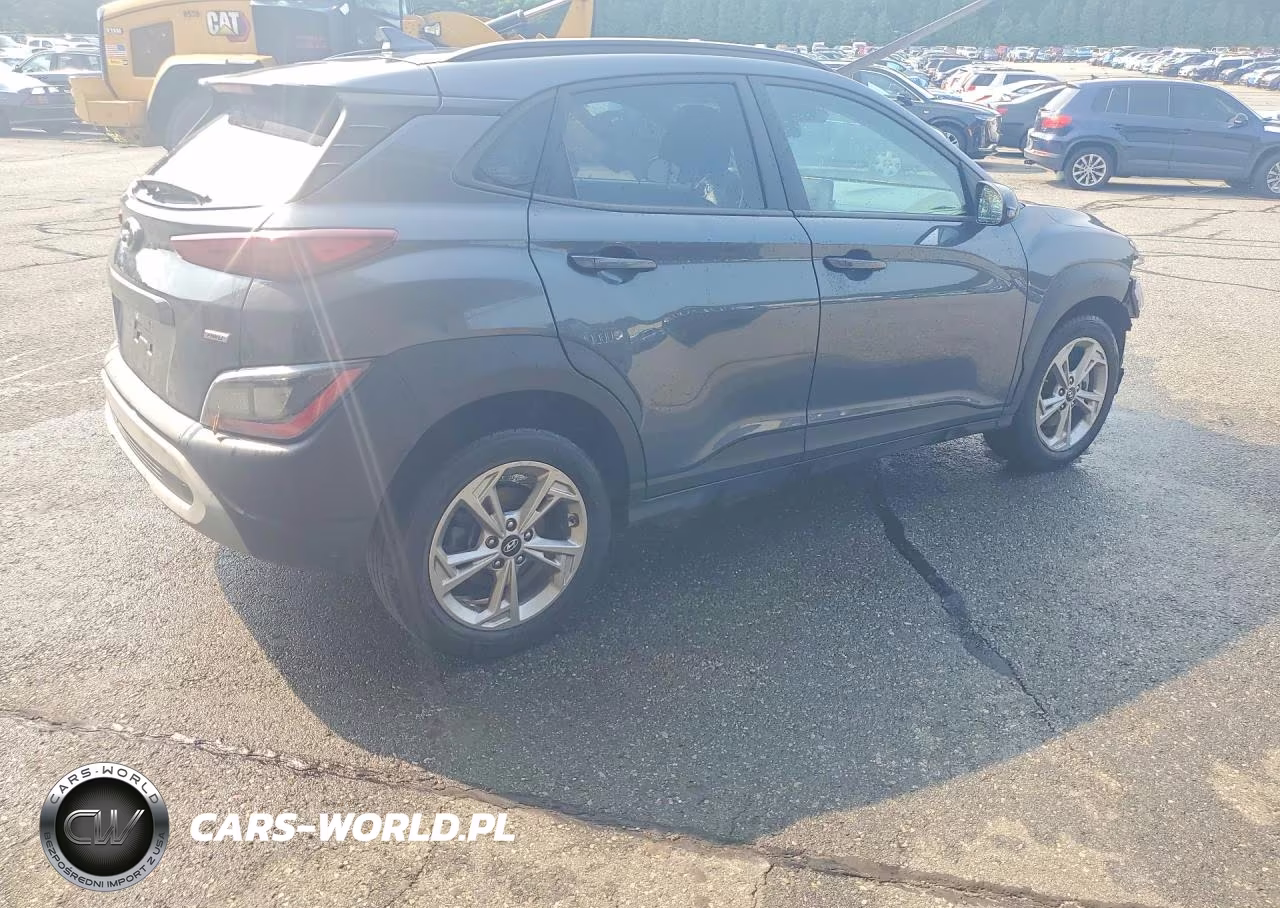 2022 Hyundai Kona Sel VIN:KM8K6CAB0NU915855 - 3