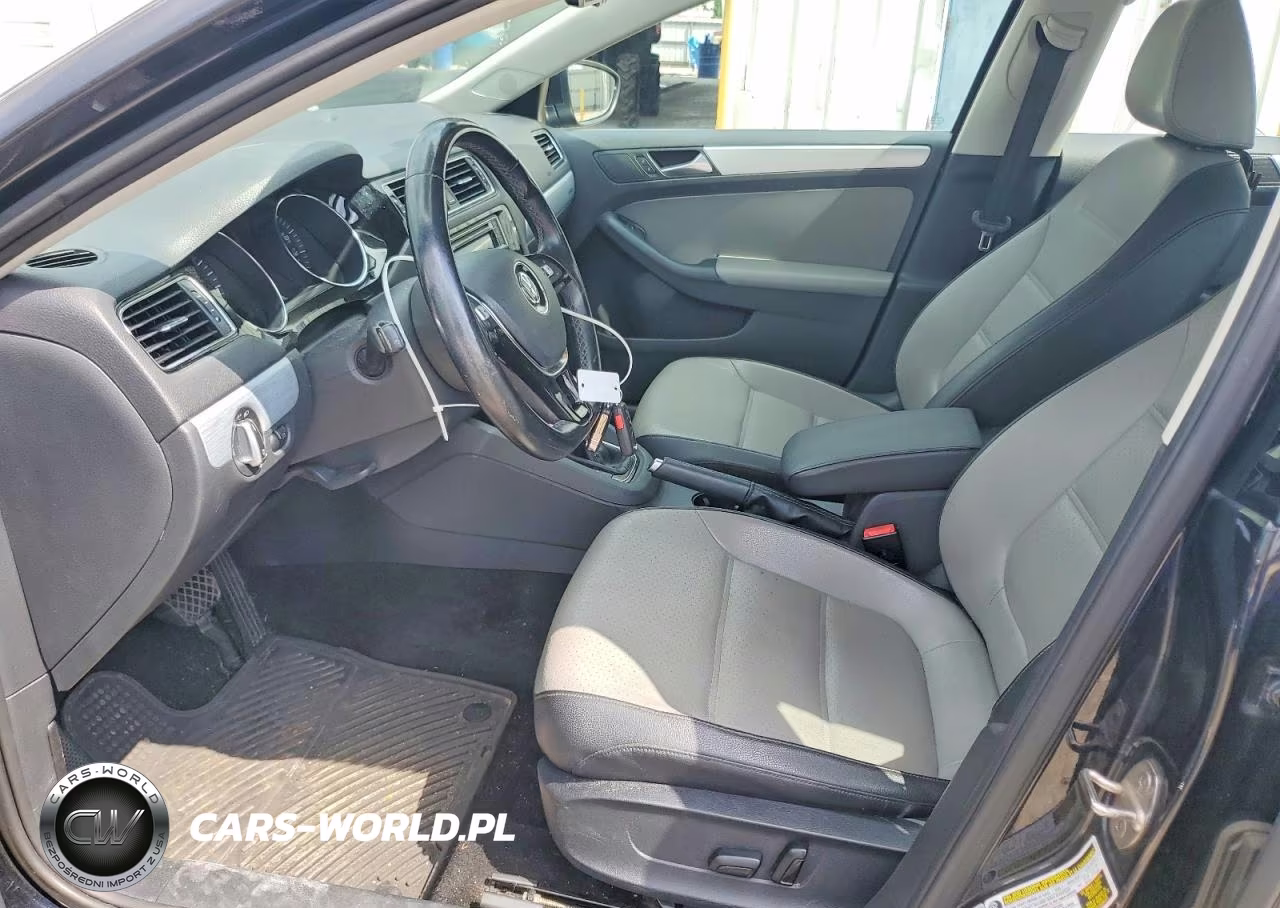 2016 Volkswagen Jetta Hybrid VIN:3VW637AJ6GM419833 - 7