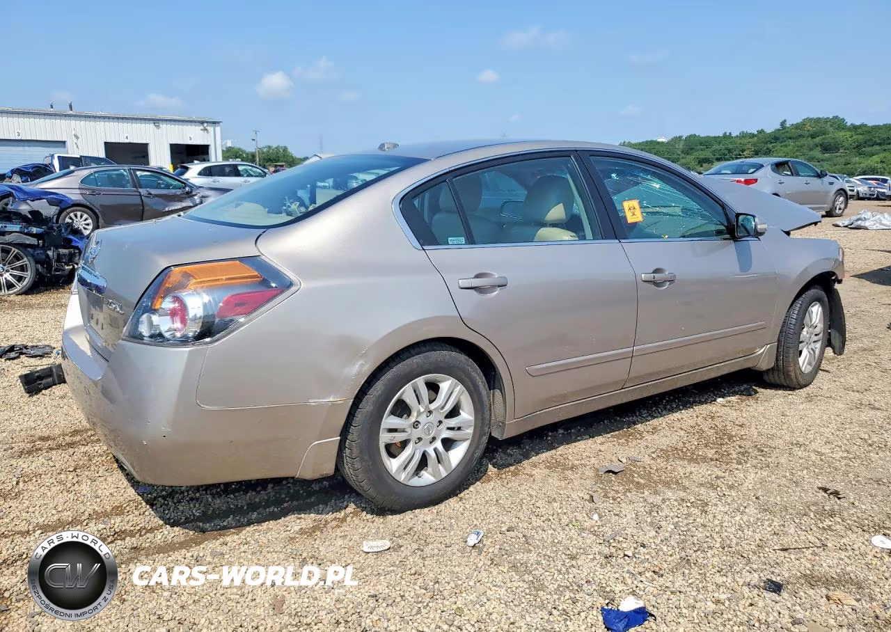 2012 Nissan Altima 2.5 VIN:1N4AL2AP2CN571330 - 3