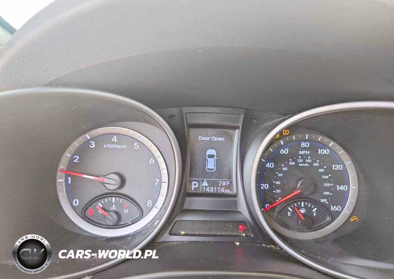 2016 Hyundai Santa Fe Se VIN:KM8SM4HF9GU154394 - 9