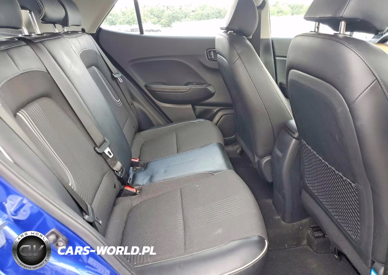 2023 Hyundai Venue Limited VIN:KMHRC8A30PU273220 - 11