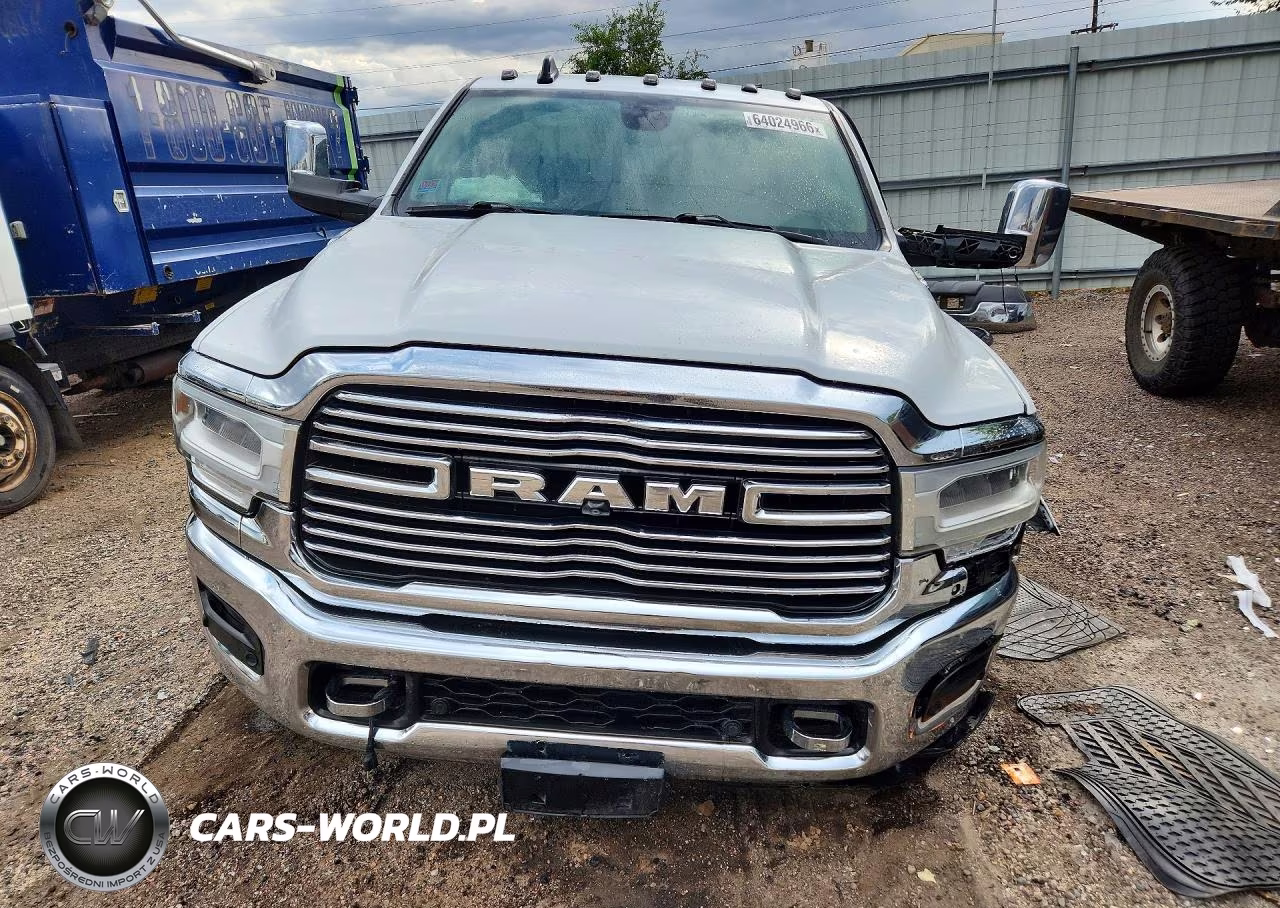 2021 Ram 3500 Laramie VIN:3C63RRJL6MG649505 - 5