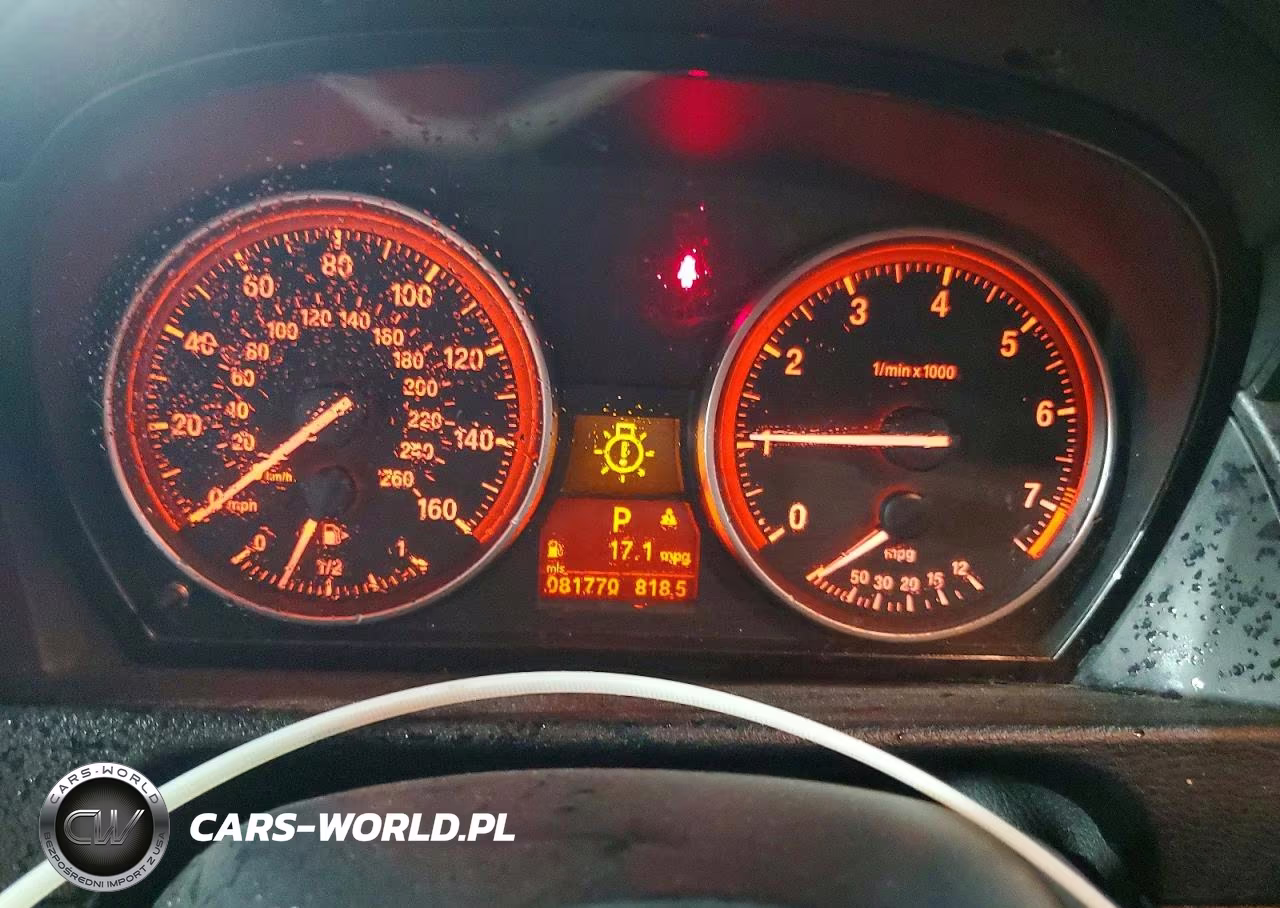 2015 BMW X1 xDrive28I VIN:WBAVL1C52FVY35066 - 9