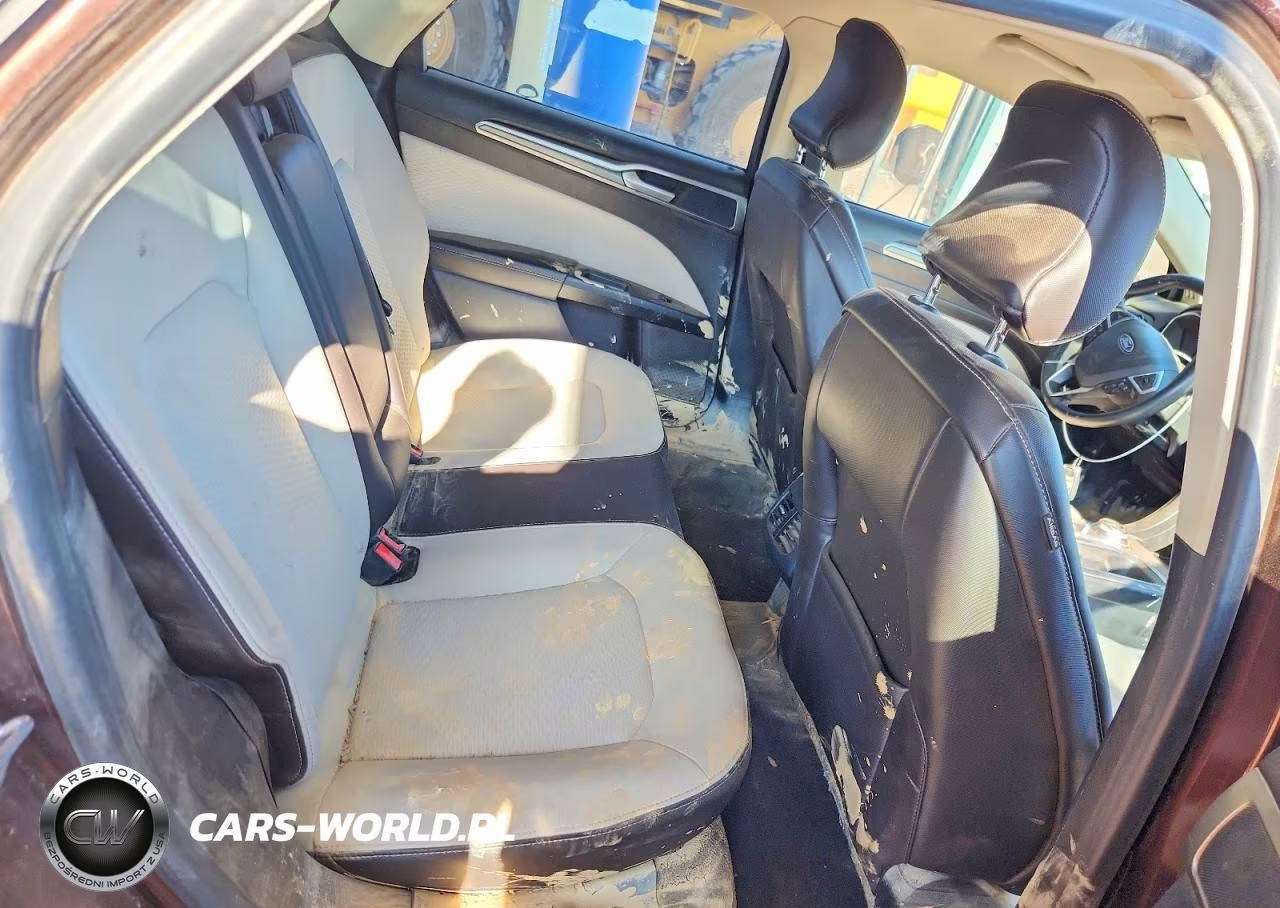 2019 Ford Fusion Se VIN:3FA6P0HD8KR176669 - 10