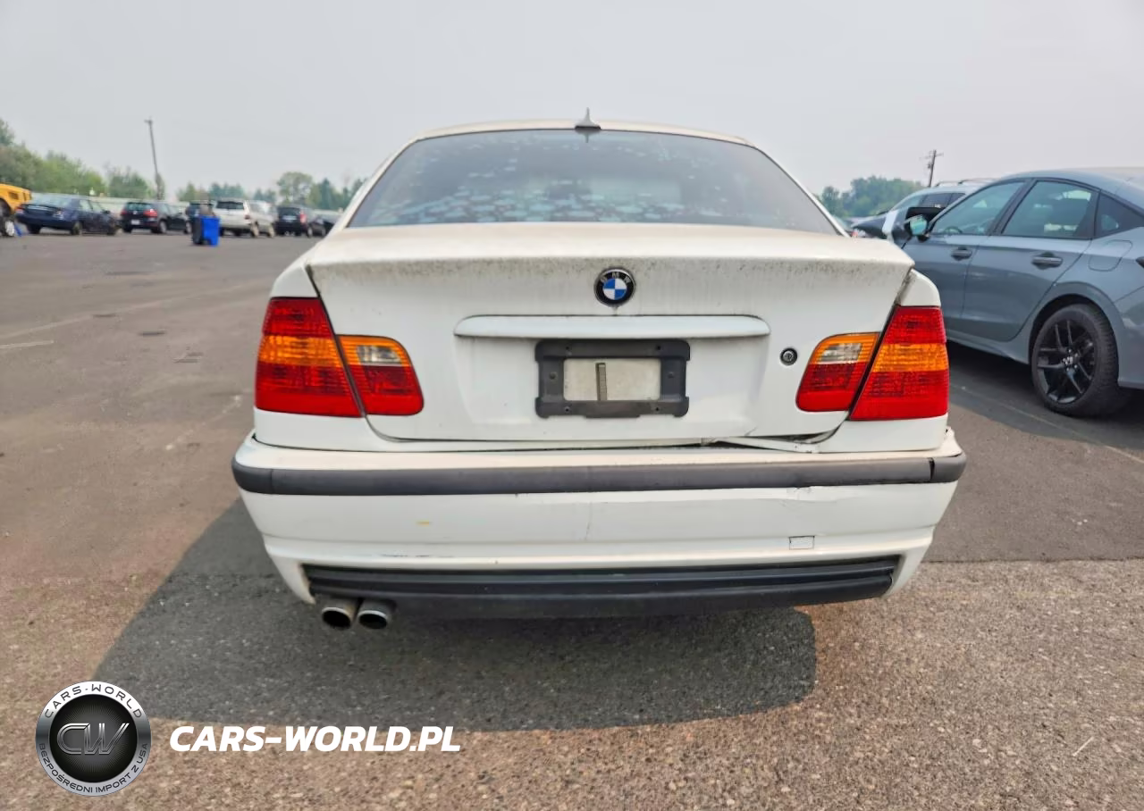 2005 BMW 330 Xi VIN:WBAEW53445PN39667 - 6