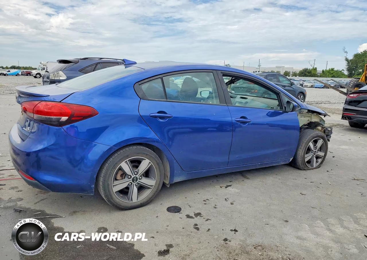 2018 Kia Forte S VIN:3KPFL4A71JE186743 - 3