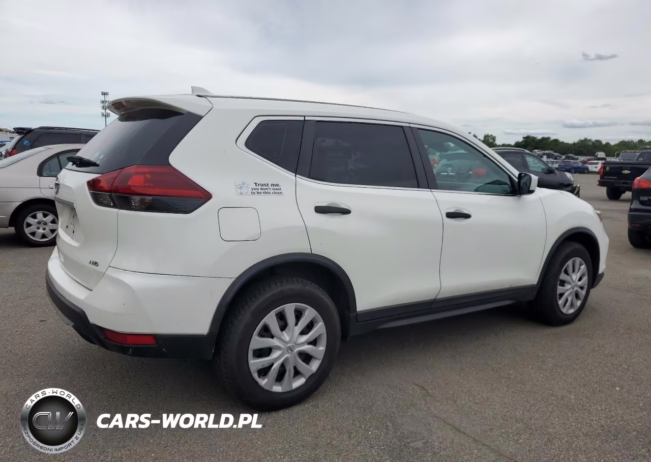 2020 Nissan Rogue S VIN:5N1AT2MV7LC786259 - 3