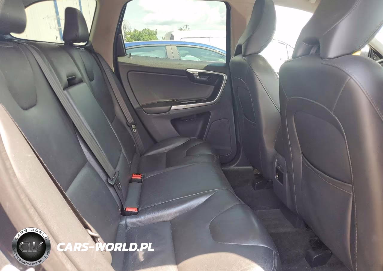 2015 Volvo Xc60 T6 Premier VIN:YV4902RK8F2721393 - 11
