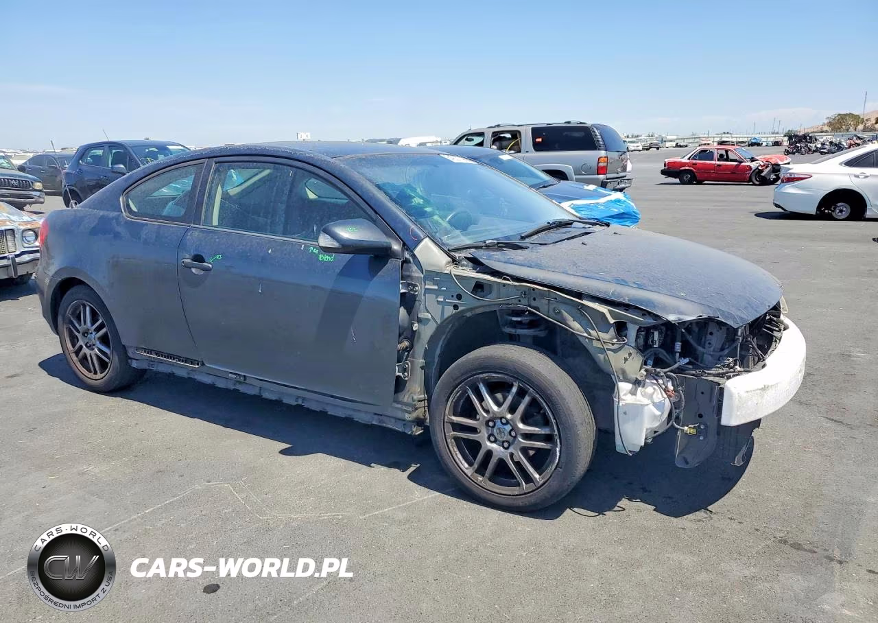 TOYOTA SCION TC VIN:JTKDE177260103630 - 4