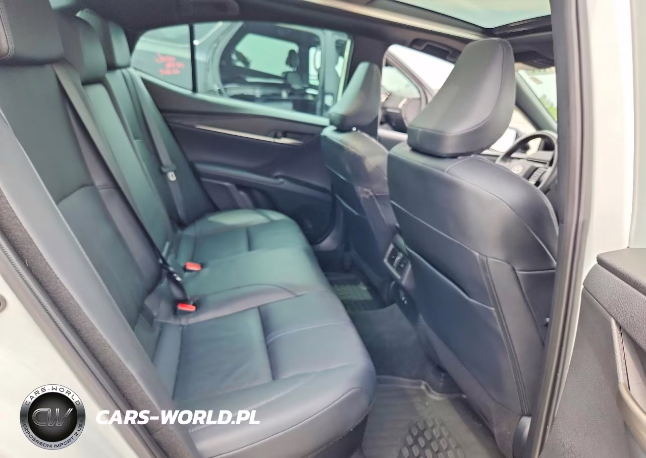 2025 Toyota Camry Xse VIN:4T1DBADK1SU000917 - 10