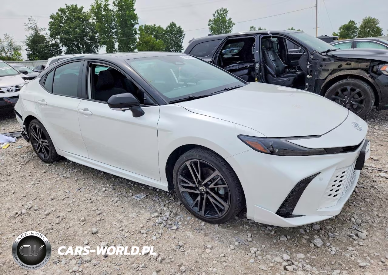2025 Toyota Camry Xse VIN:4T1DBADK1SU000917 - 4
