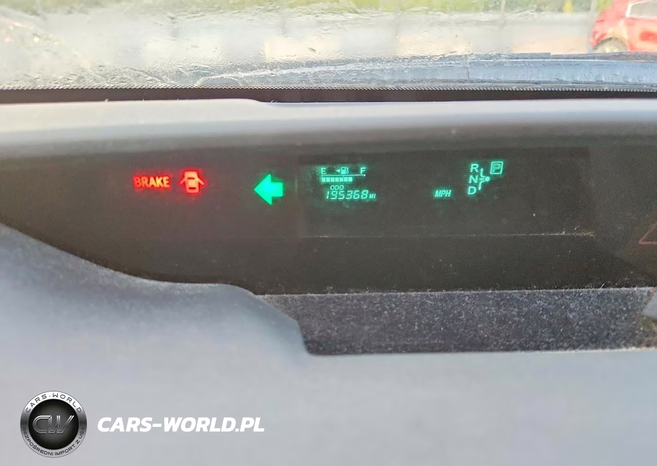2004 Toyota Prius Base VIN:JTDKB20U440110444 - 9