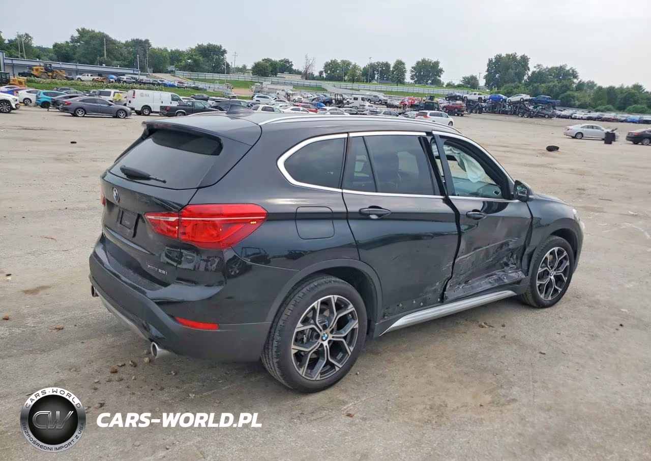 2020 BMW X1 xDrive28I VIN:WBXJG9C04L5P23702 - 3