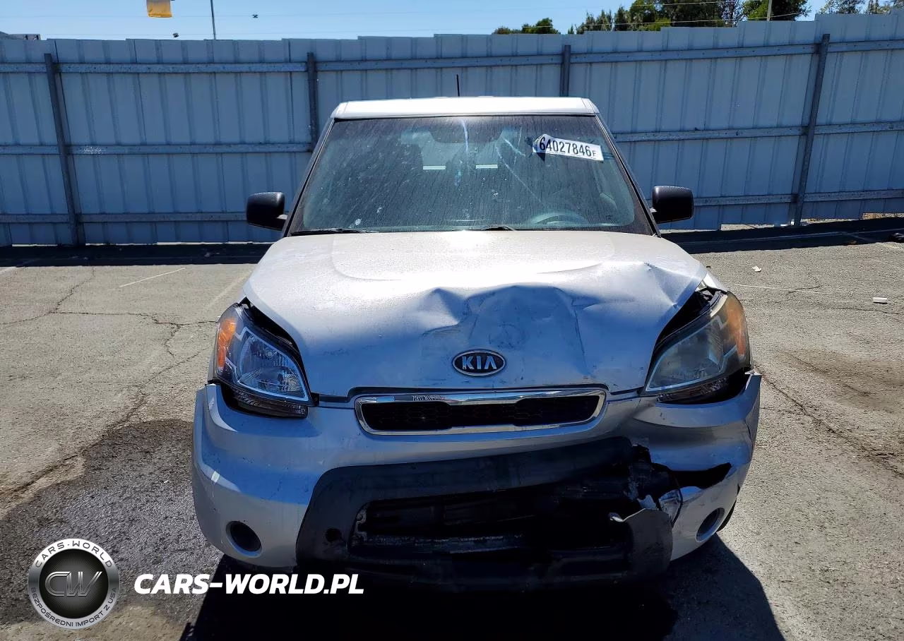 2011 Kia Soul Base VIN:KNDJT2A17B7347477 - 5