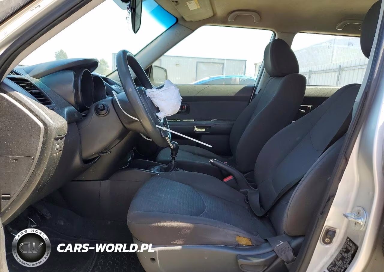 2011 Kia Soul Base VIN:KNDJT2A17B7347477 - 7