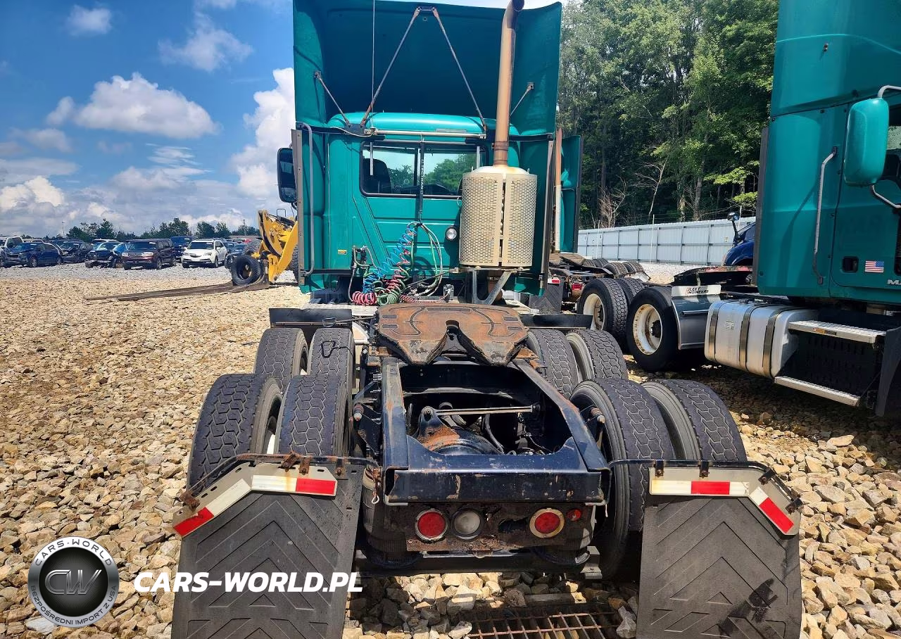 2015 Mack 600 Cxu600 - Semi Truck VIN:1M1AW02Y4FM048270 - 6