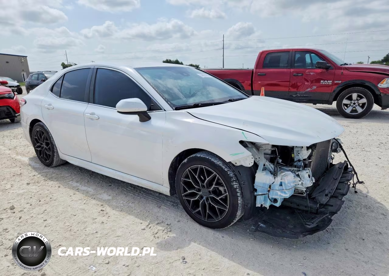 2020 Toyota Camry Se VIN:4T1G11AK4LU906159 - 4