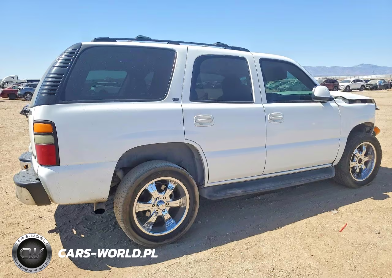 2005 Chevrolet Tahoe C1500 VIN:1GNEC13T95R105851 - 3