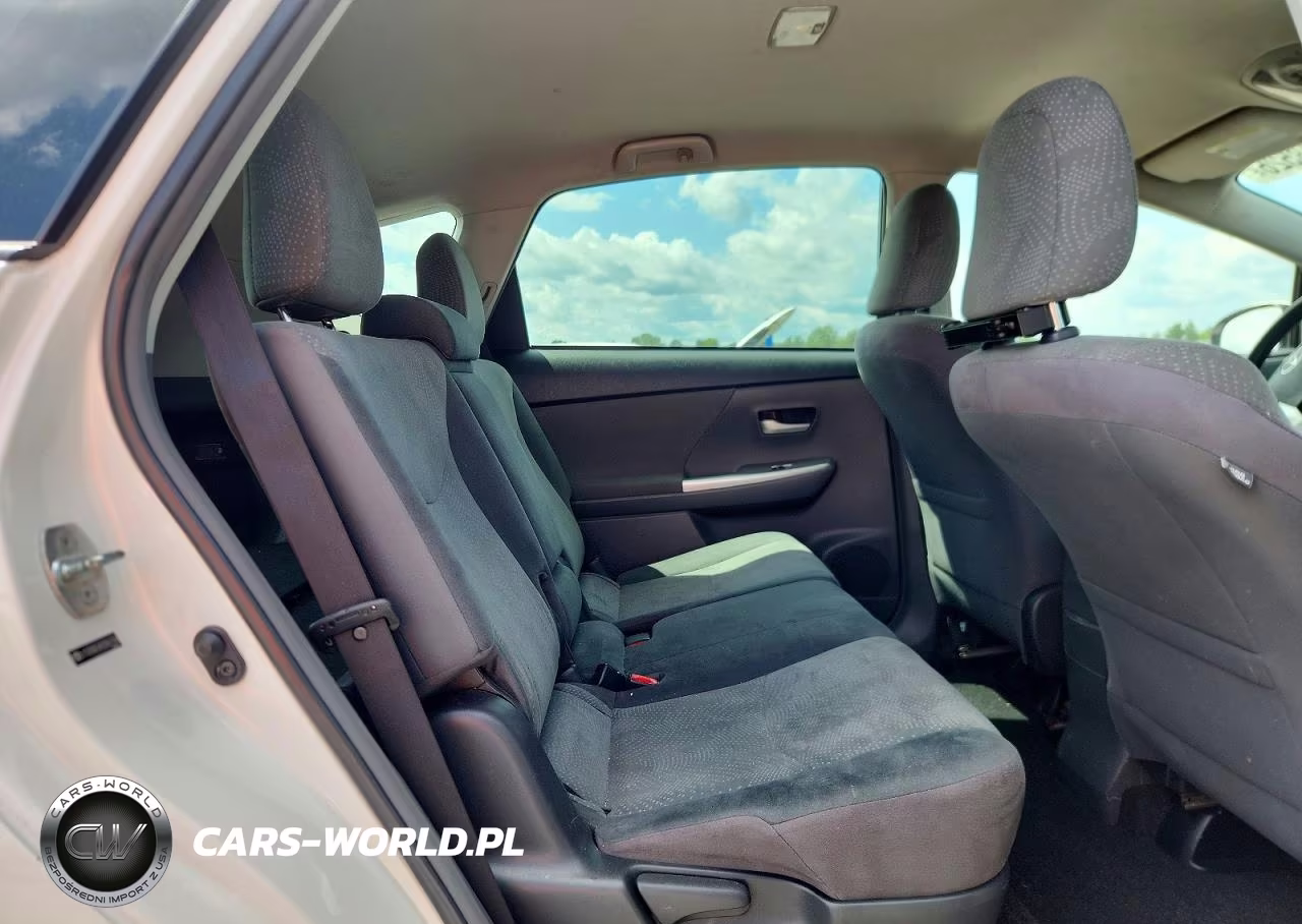 2012 Toyota Prius V Three VIN:JTDZN3EU4C3061196 - 10
