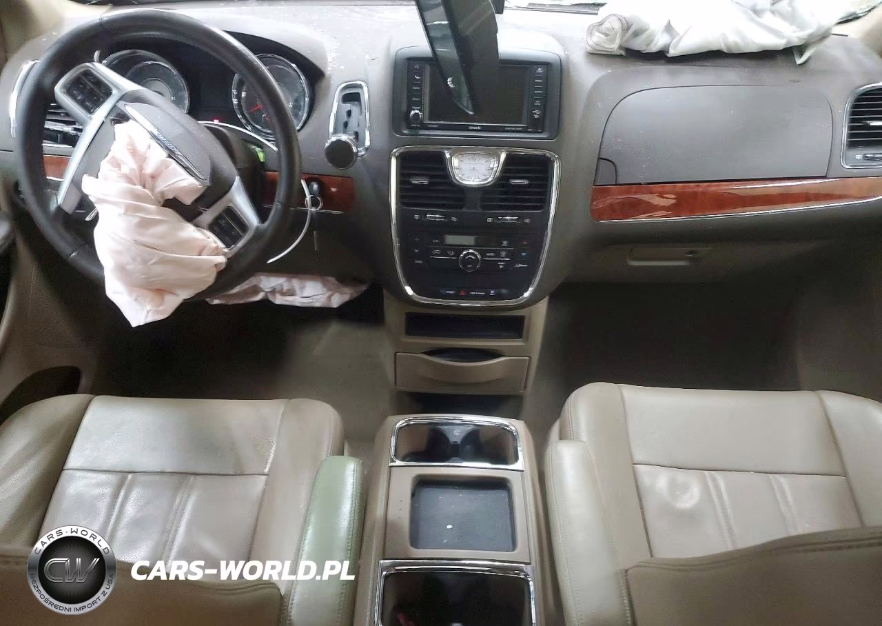 2013 Chrysler Town & Country Touring VIN:2C4RC1BG8DR677193 - 8