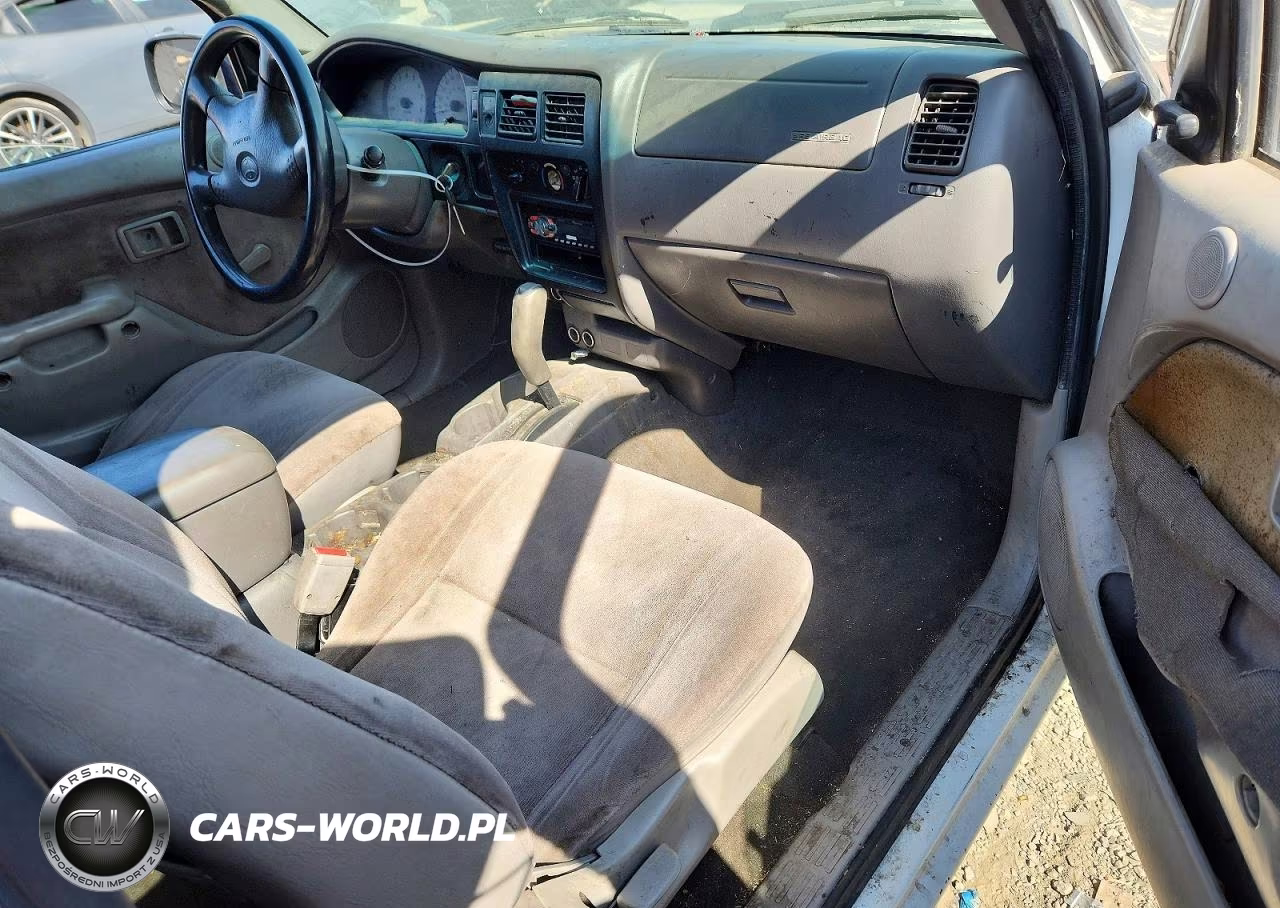 2002 Toyota Tacoma VIN:5TEVL52N42Z898737 - 8