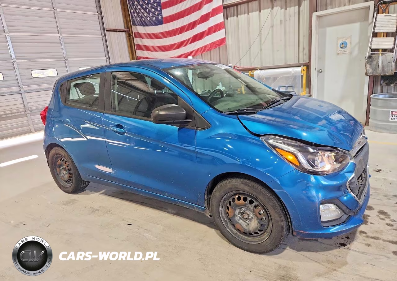 2019 Chevrolet Spark Ls VIN:KL8CB6SAXKC739435 - 4