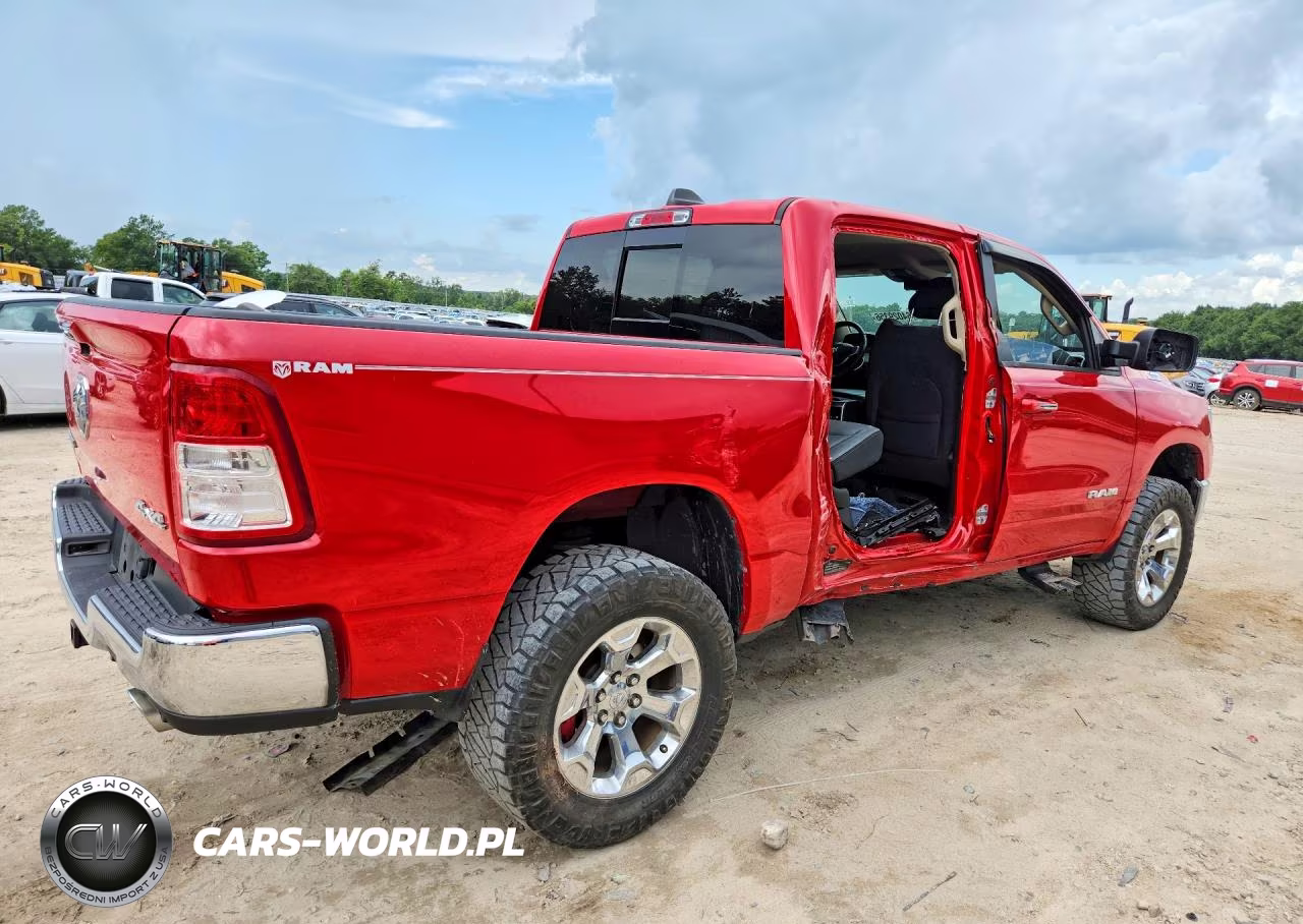 2020 Ram 1500 Big Horn-Lone Star VIN:1C6SRFFT8LN168437 - 3