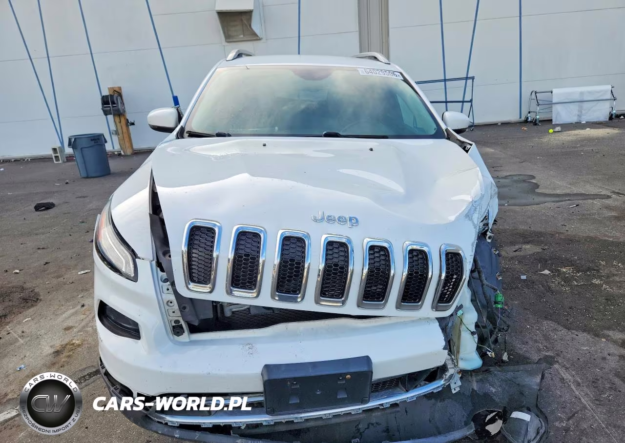 2018 Jeep Cherokee Limited VIN:1C4PJMDBXJD579510 - 5