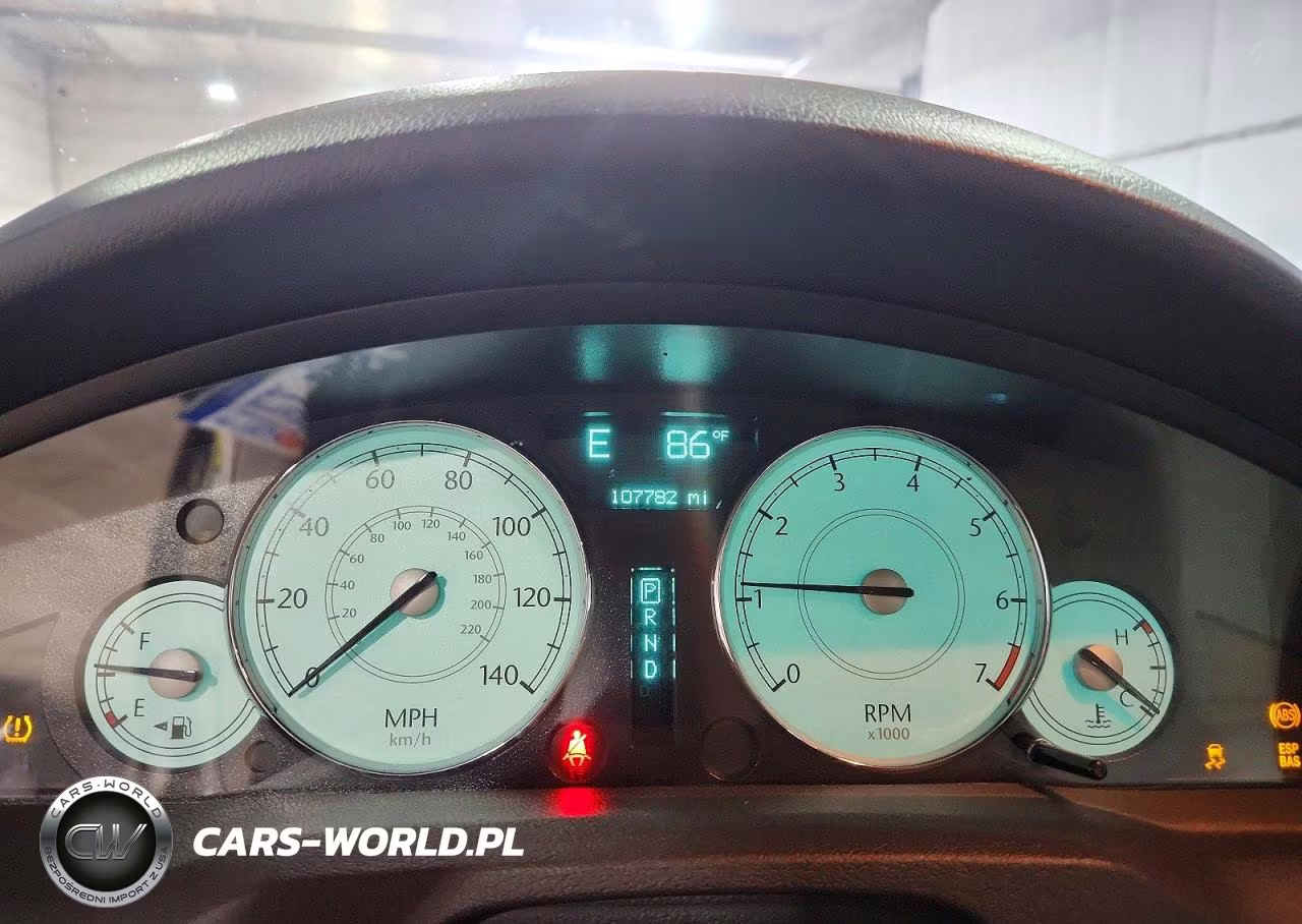 2007 Chrysler 300 Touring VIN:2C3KA53G77H612685 - 9
