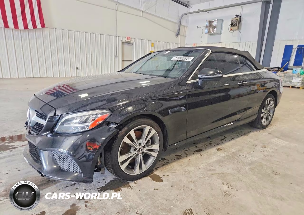 2020 Mercedes-Benz C 300