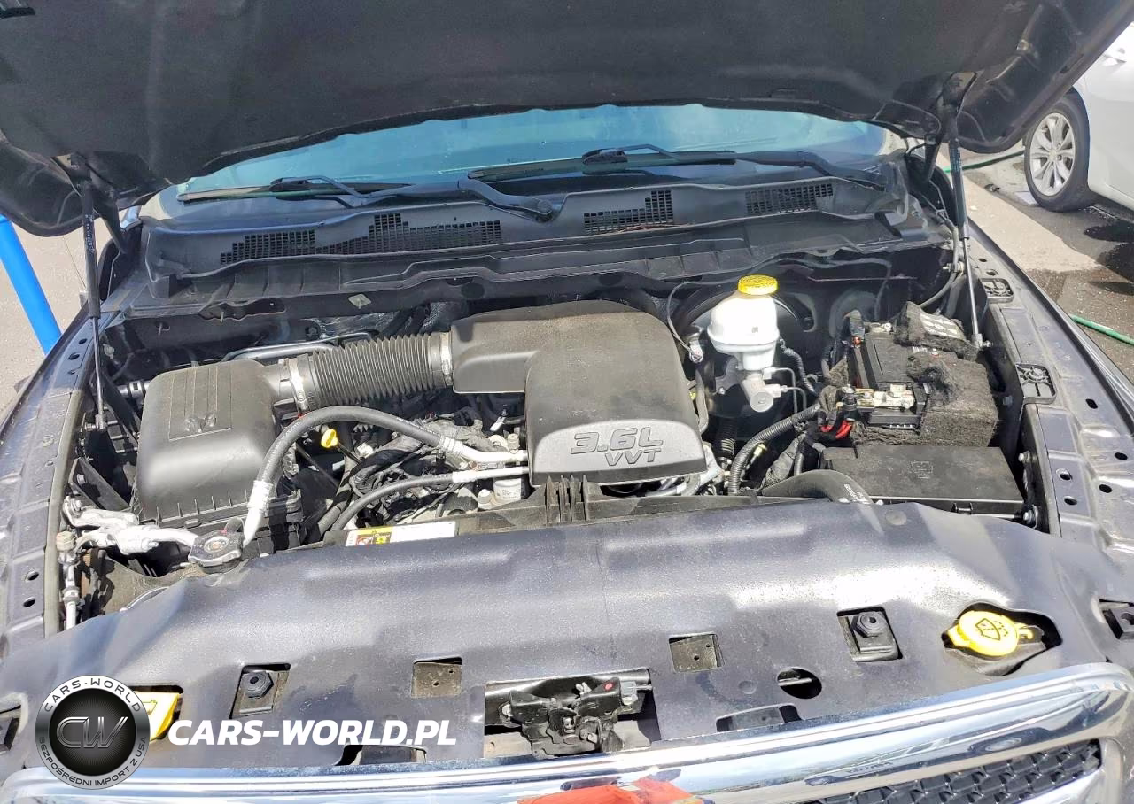 2021 Ram 1500 Classic Tradesman VIN:3C6RR6KG1MG595329 - 11