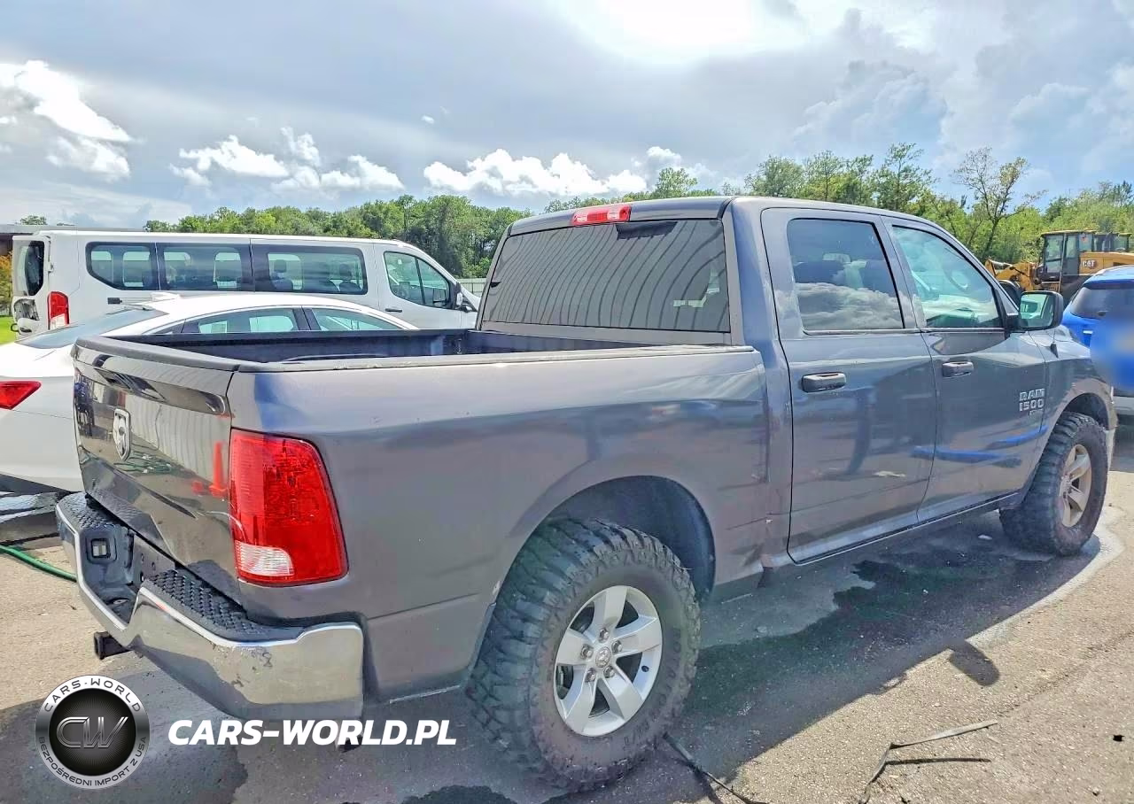 2021 Ram 1500 Classic Tradesman VIN:3C6RR6KG1MG595329 - 3